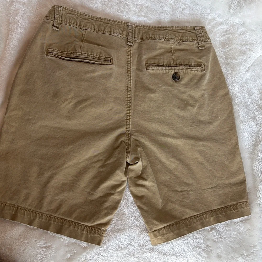 Aeropostale tan color